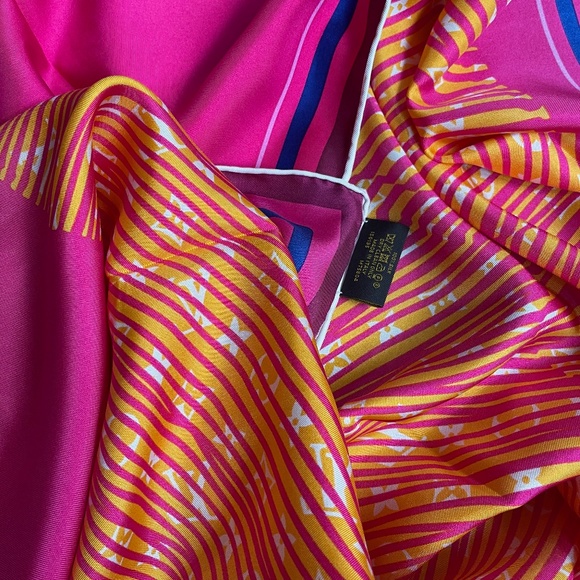 New Louis Vuitton Scarf Monogram Alma Bag  Purple Silk Wrap - Picture 9 of 15